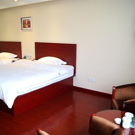 Greentree Inn Jiangsu Wuxi Jiangyin Zhouzhuang Shiji Avenue Business Hotel Exteriör bild