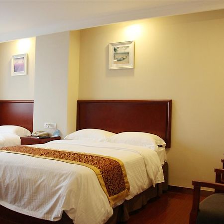 Greentree Inn Jiangsu Wuxi Jiangyin Zhouzhuang Shiji Avenue Business Hotel Exteriör bild