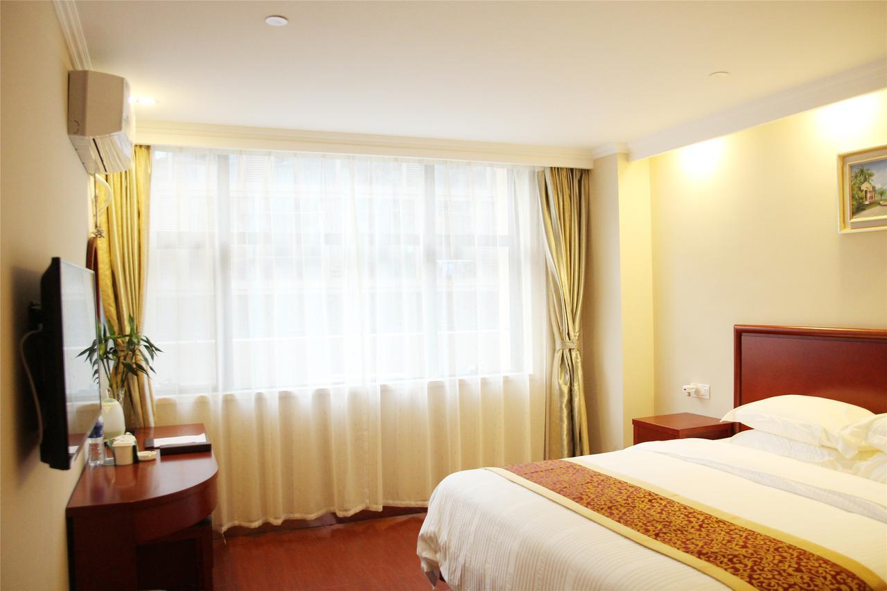Greentree Inn Jiangsu Wuxi Jiangyin Zhouzhuang Shiji Avenue Business Hotel Exteriör bild