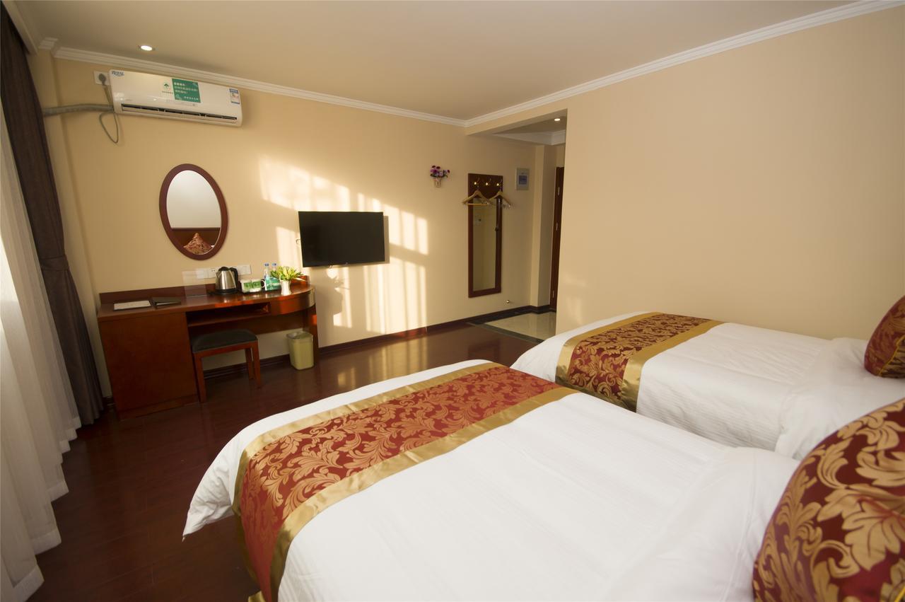 Greentree Inn Jiangsu Wuxi Jiangyin Zhouzhuang Shiji Avenue Business Hotel Exteriör bild